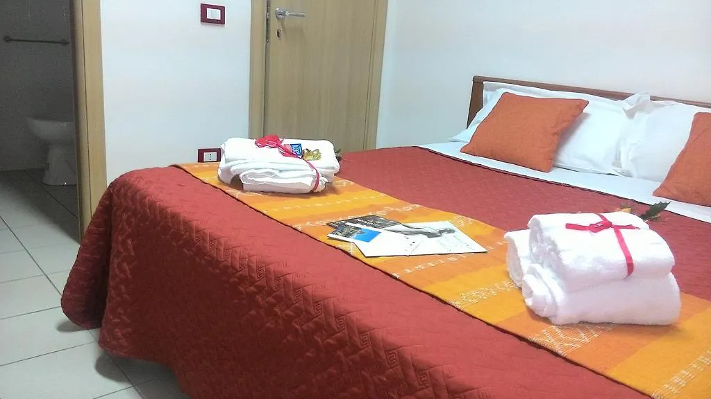 ** Bed & Breakfast B&B Agora A 2 Minuti Dalla Valle Dei Templi E 5 Minuti Dal Mare Italy