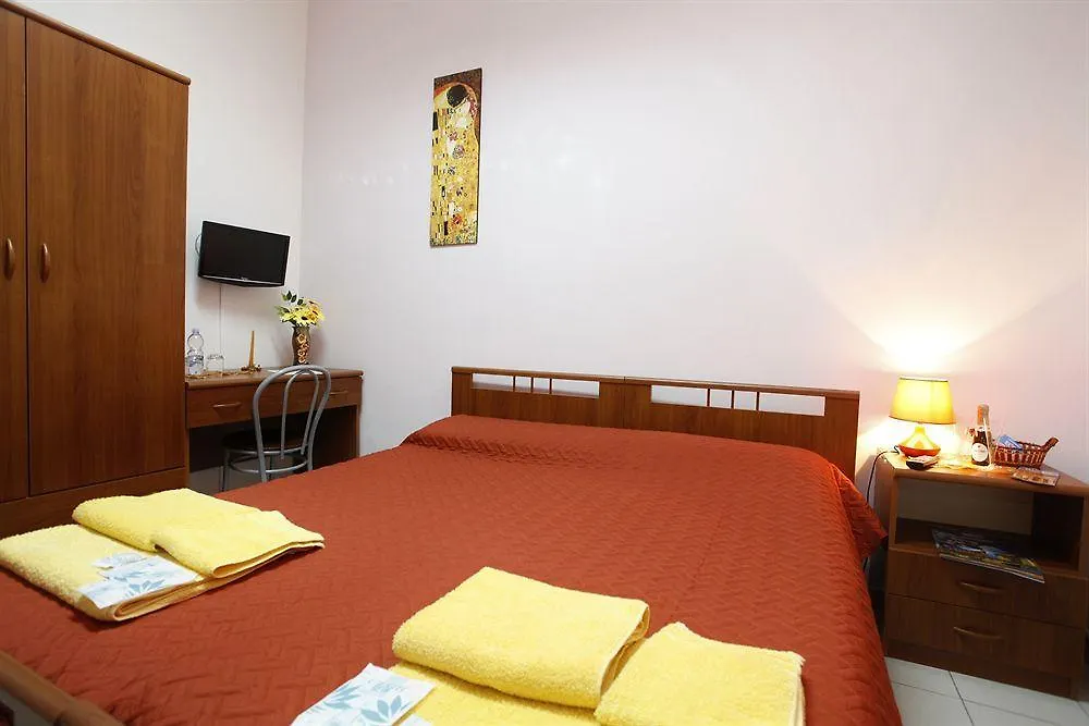 B&B Agora A 2 Minuti Dalla Valle Dei Templi E 5 Minuti Dal Mare Italy