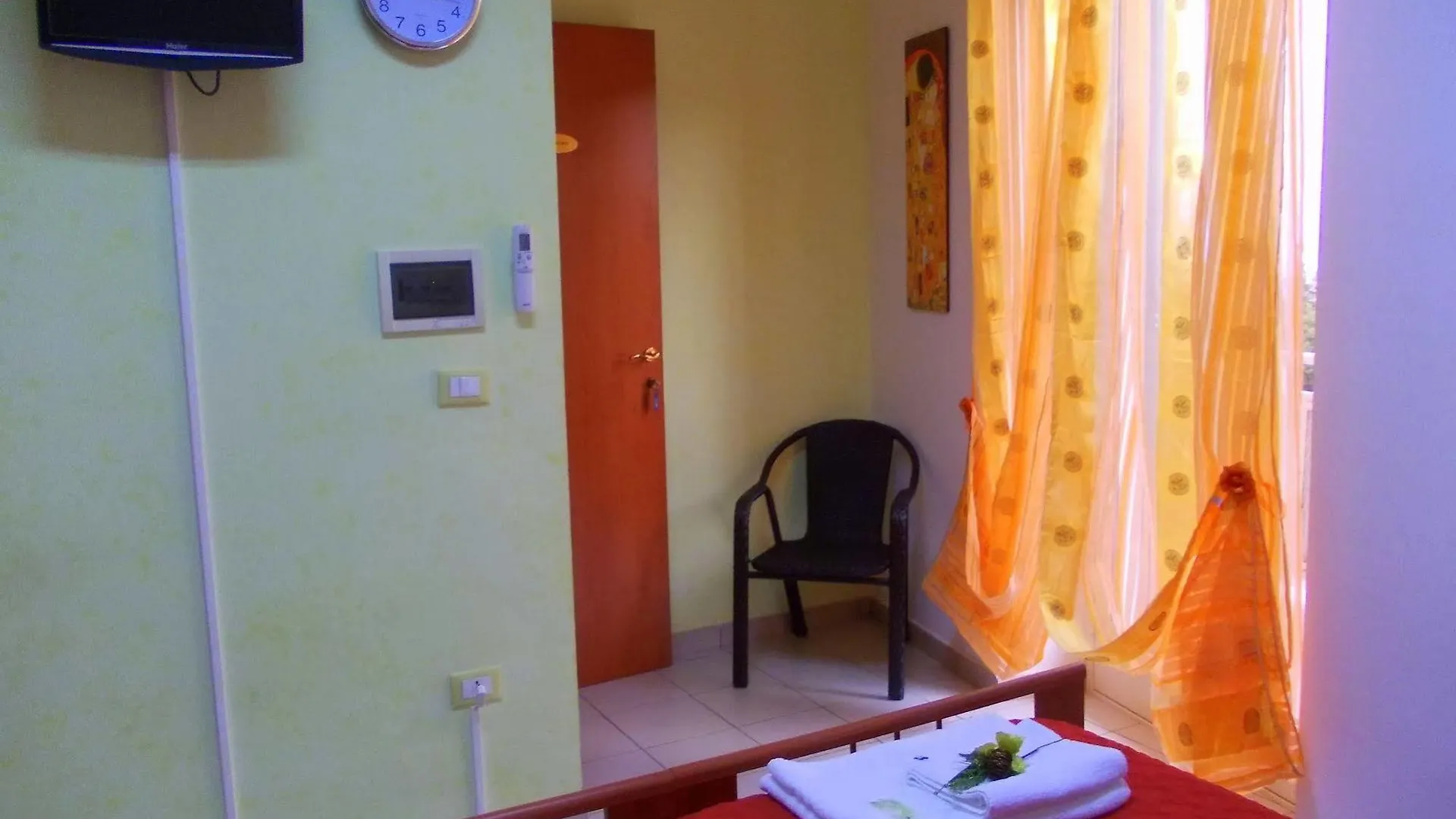 Bed & Breakfast B&B Agora A 2 Minuti Dalla Valle Dei Templi E 5 Minuti Dal Mare